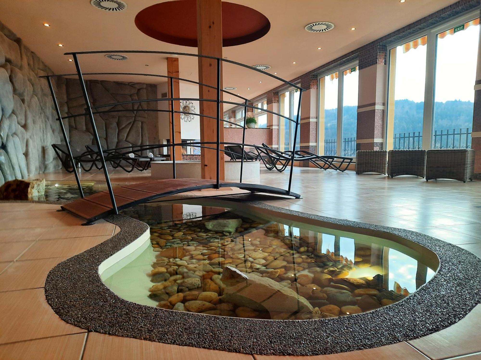 Lazensky A Wellness Hotel Nivamare Luhacovice Exterior photo