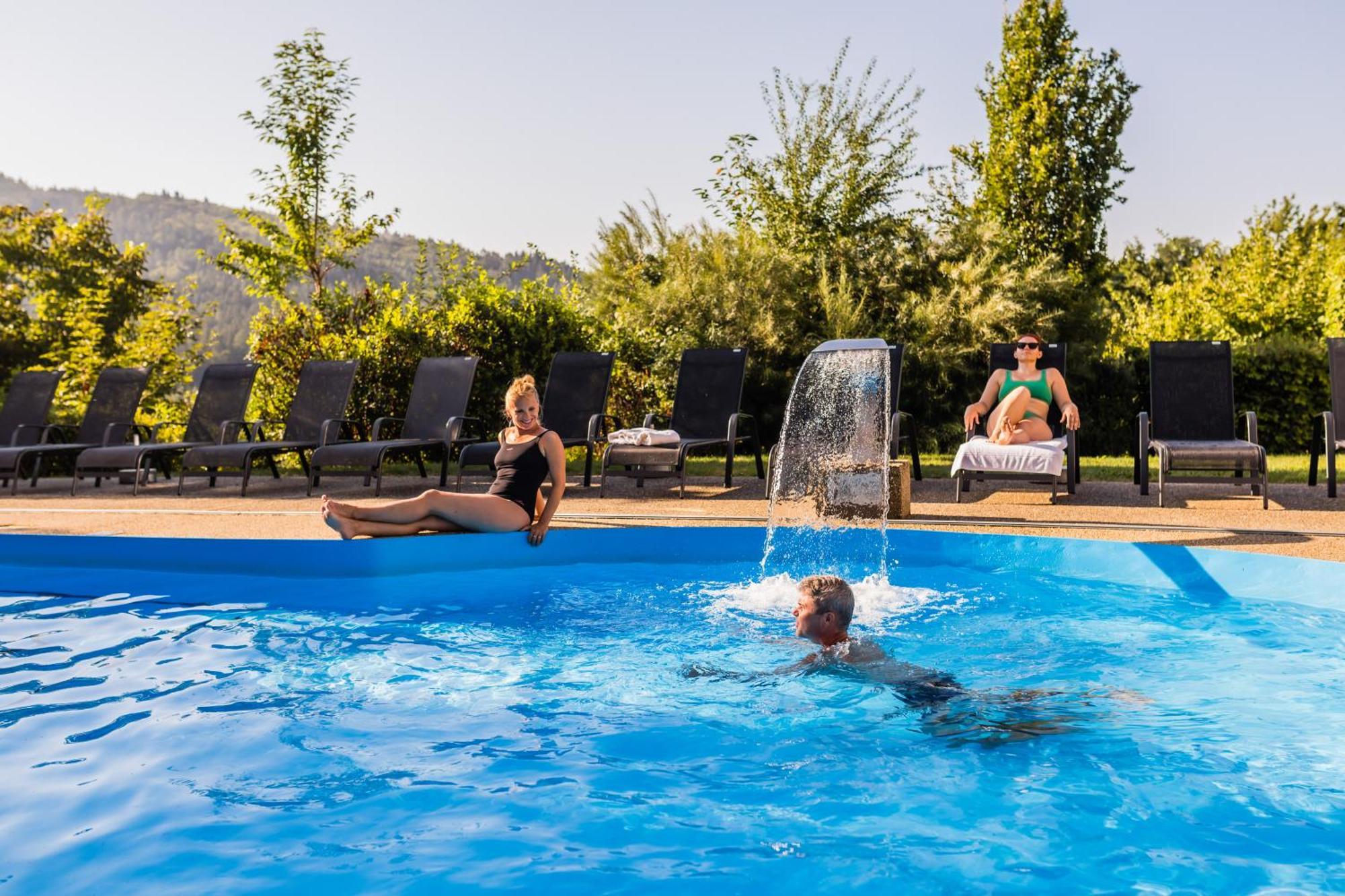 Lazensky A Wellness Hotel Nivamare Luhacovice Exterior photo